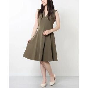 Calvin Klein Sleeveless Fit and Flare Dress Size 8 Gold CK Zipper Olive Green